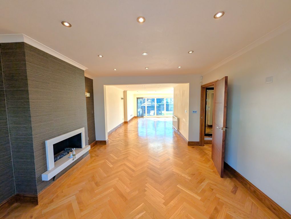 Property photo 3 of 29