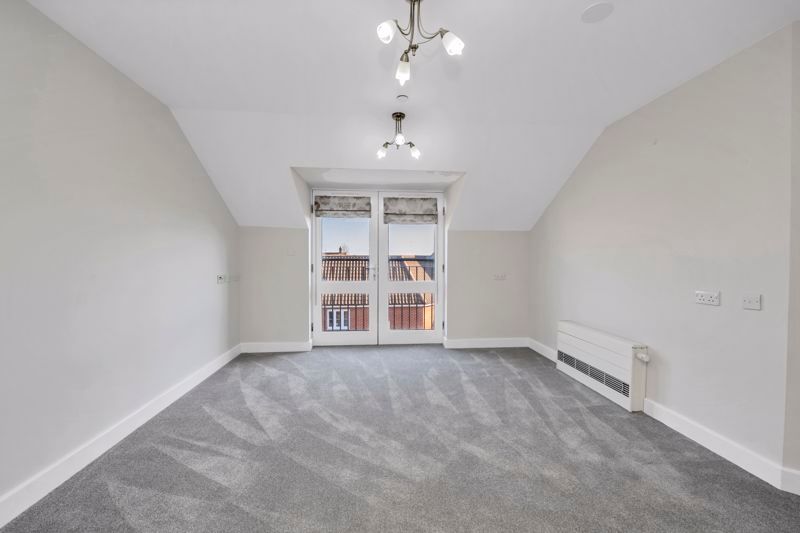 Property photo 3 of 13 Sitting Room