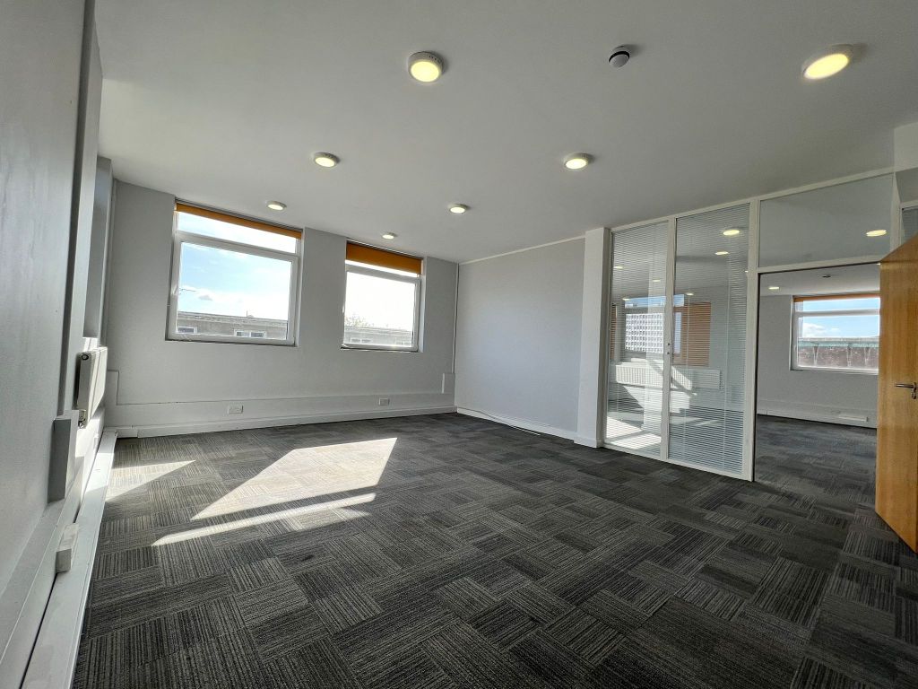 Property photo 1 of 4