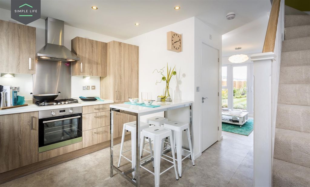 Property photo 3 of 5 Walbrook_Kitchen_Dining.Jpg