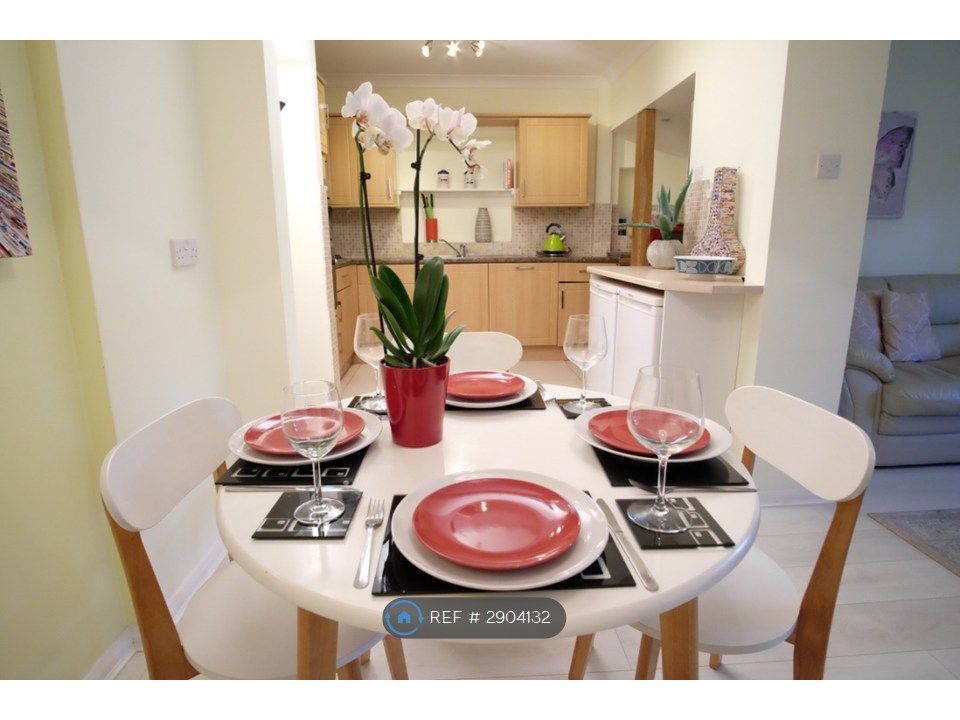 Property photo 3 of 13 Kitchen / Diner