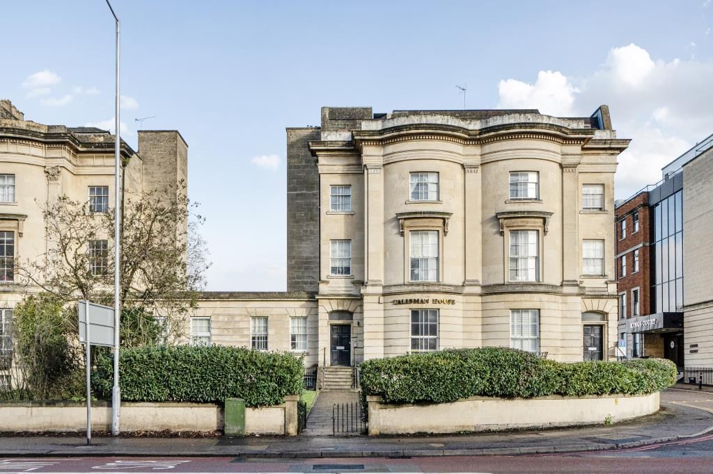 Property photo 2 of 22 External