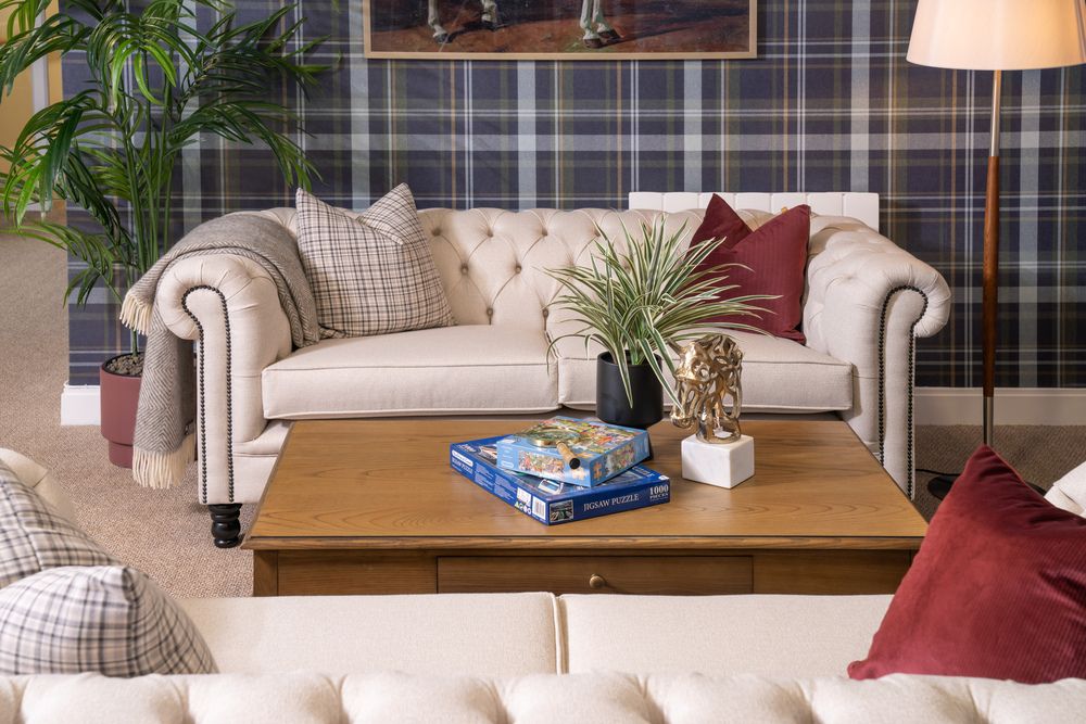 Property photo 2 of 16 Communal Lounge At Hawkesbury Place