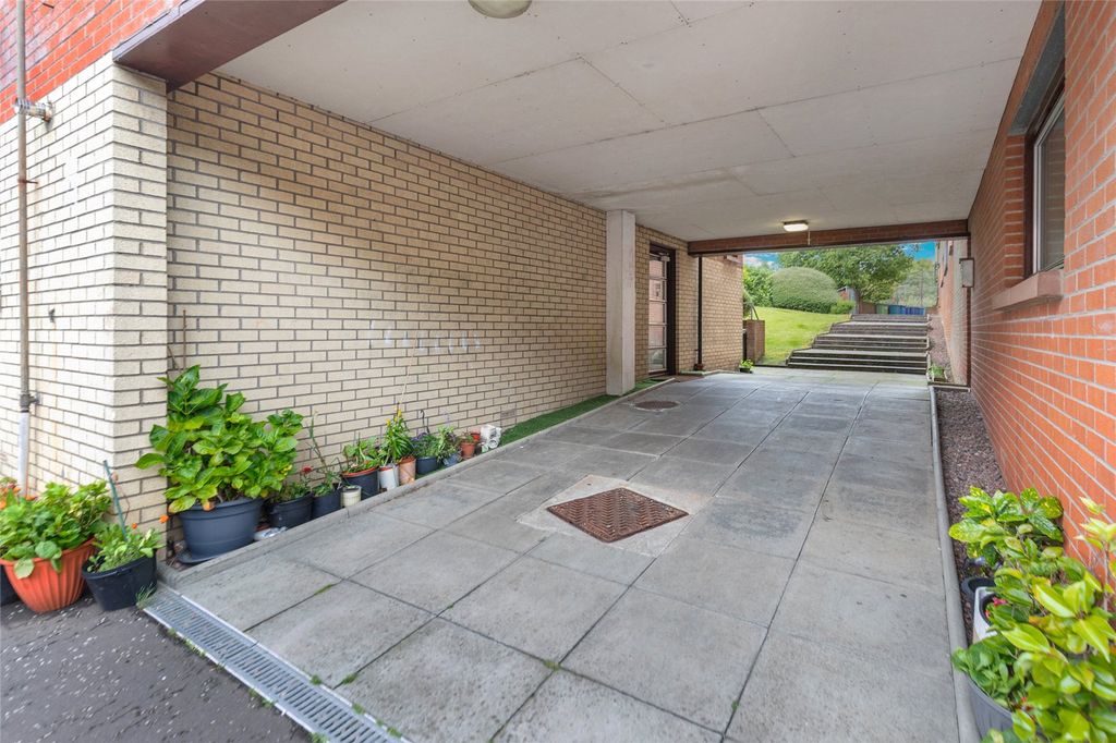 Property photo 3 of 29 Picture No. 08