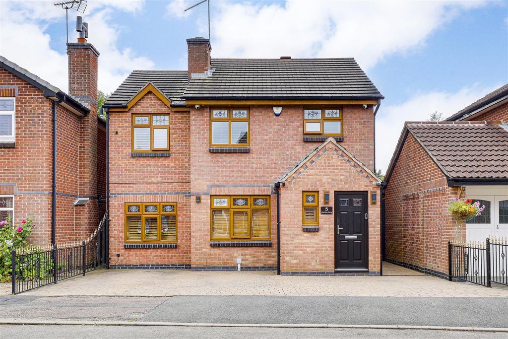 Property photo 1 of 26 28.Jpg