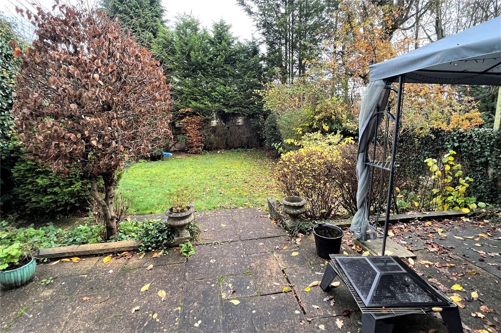 Property photo 3 of 9 Picture No. 16