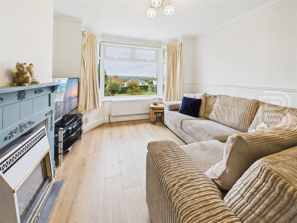 Property photo 3 of 19 Cam05587G0-Pr0066-Still013.Jpg