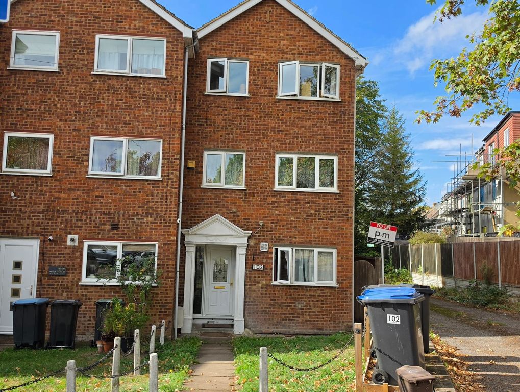 Property photo 2 of 5