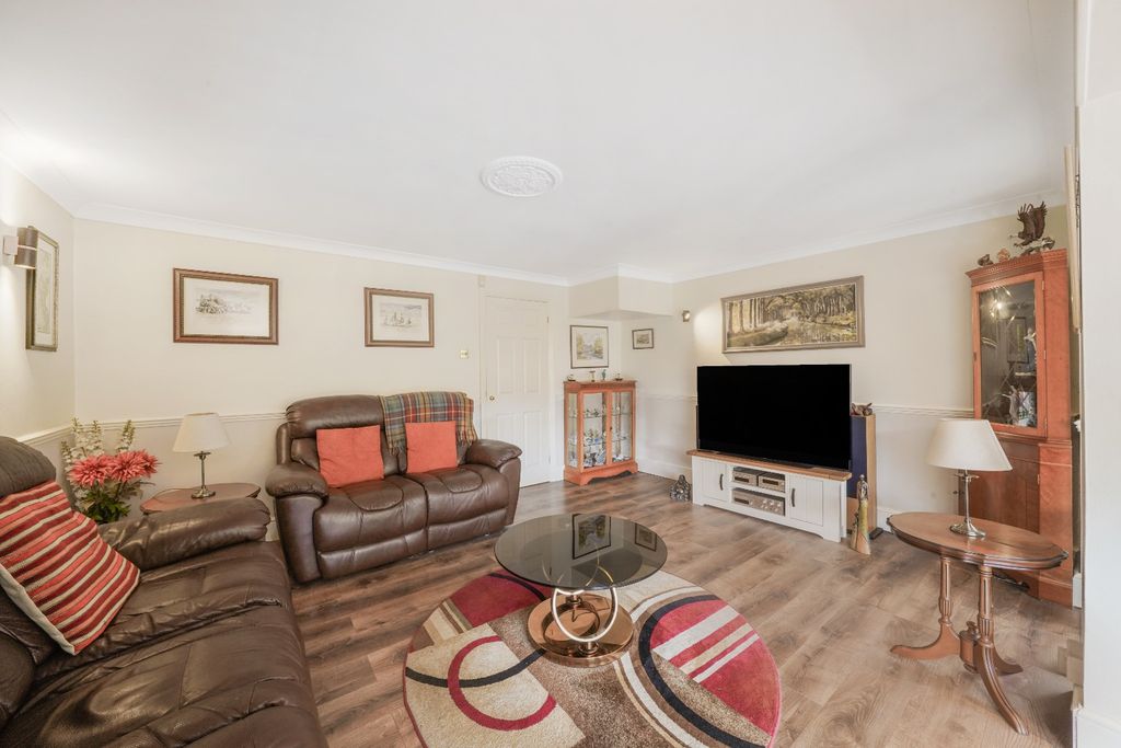 Property photo 2 of 16 5060153