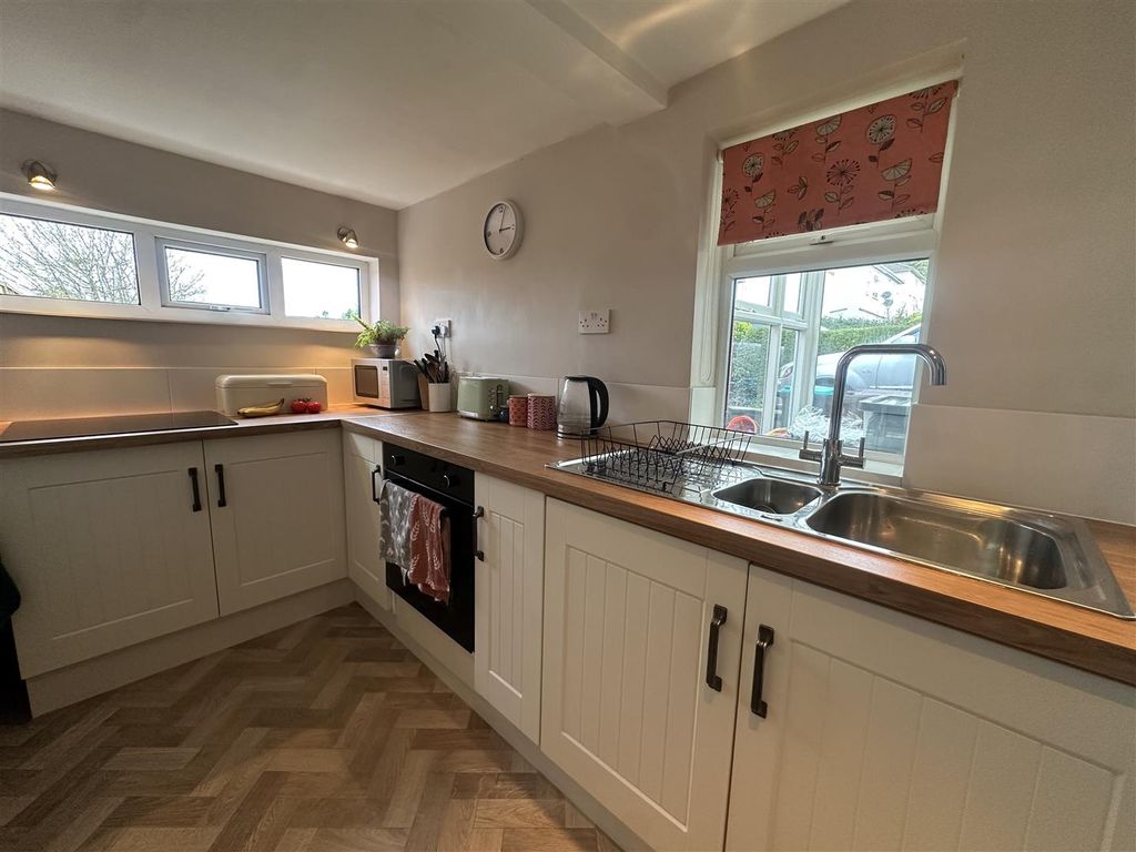 Property photo 2 of 19 Unknown.Jpeg