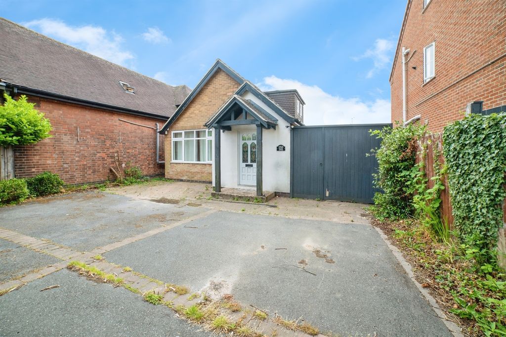 Property photo 1 of 17