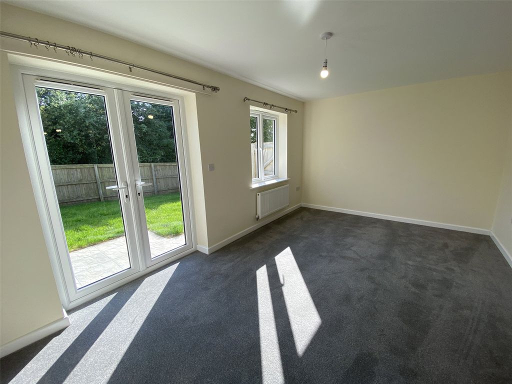 Property photo 2 of 9 Picture No. 02