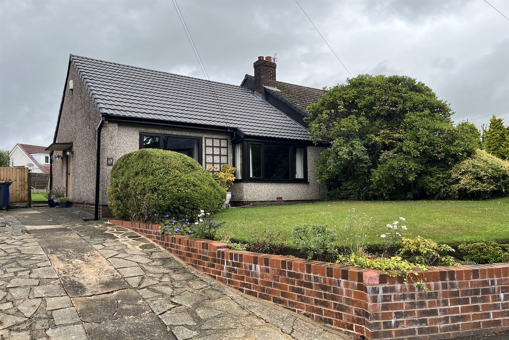 Property photo 1 of 17 (Main)