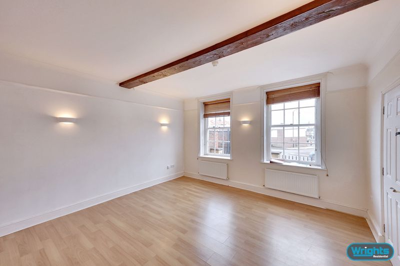 Property photo 2 of 16 Photo 1