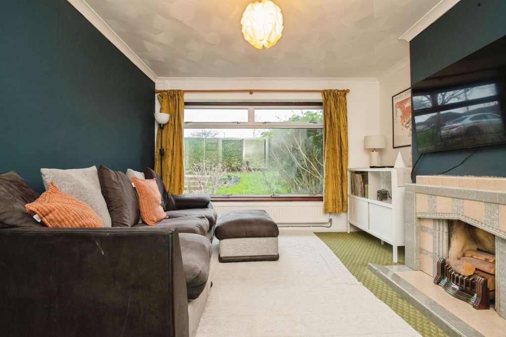 Property photo 2 of 24