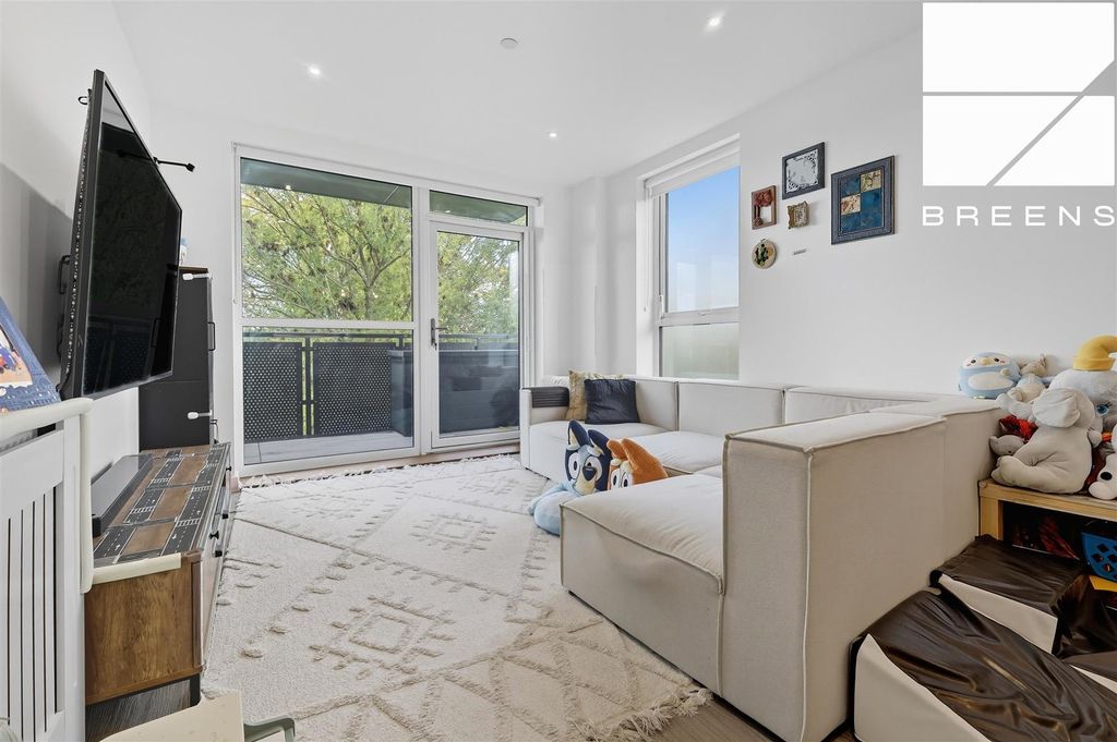 Property photo 3 of 19 Img_4011.Jpg