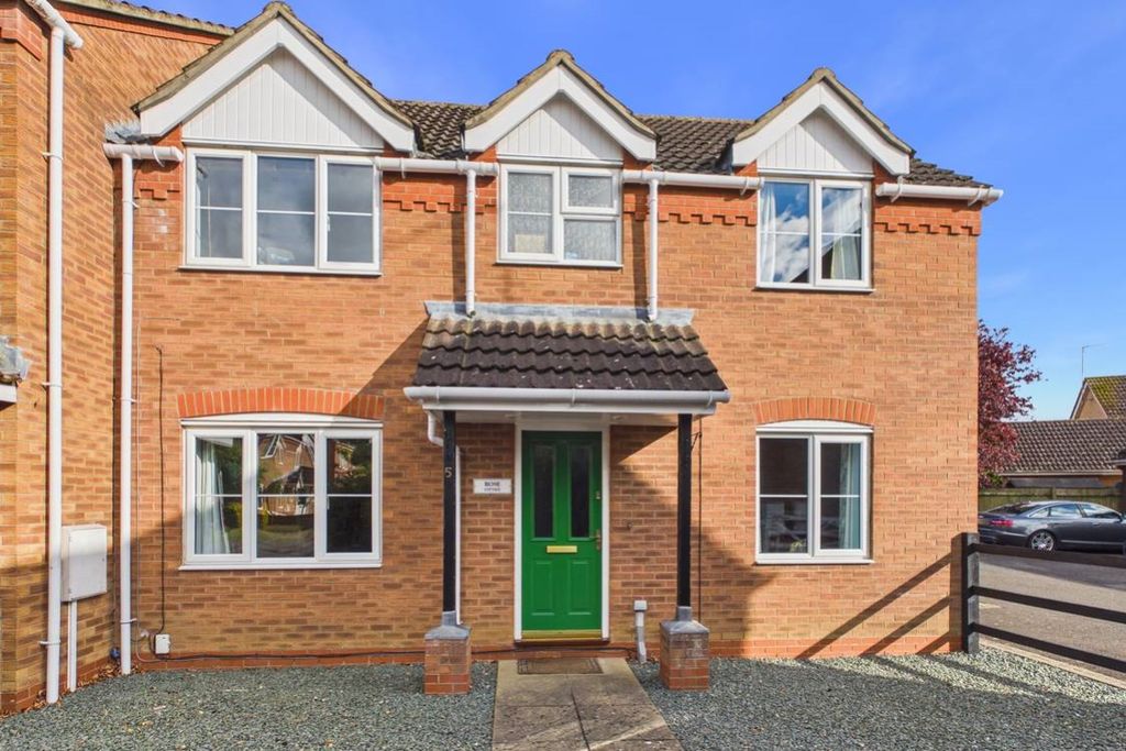 Property photo 1 of 24 Rose Cottage Akita Close Spalding Book Now To View