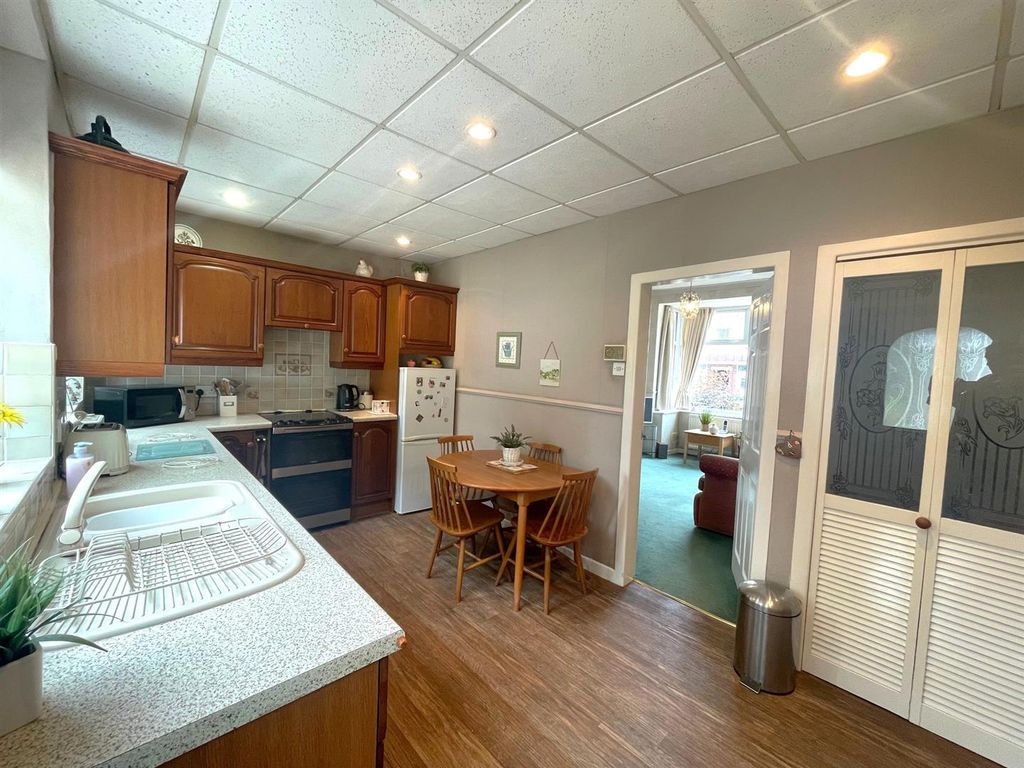 Property photo 3 of 14 c2.Jpg