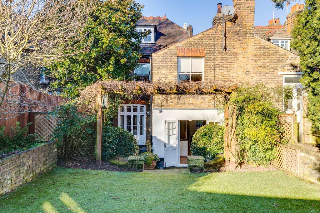 Property photo 1 of 17 Picture No. 09