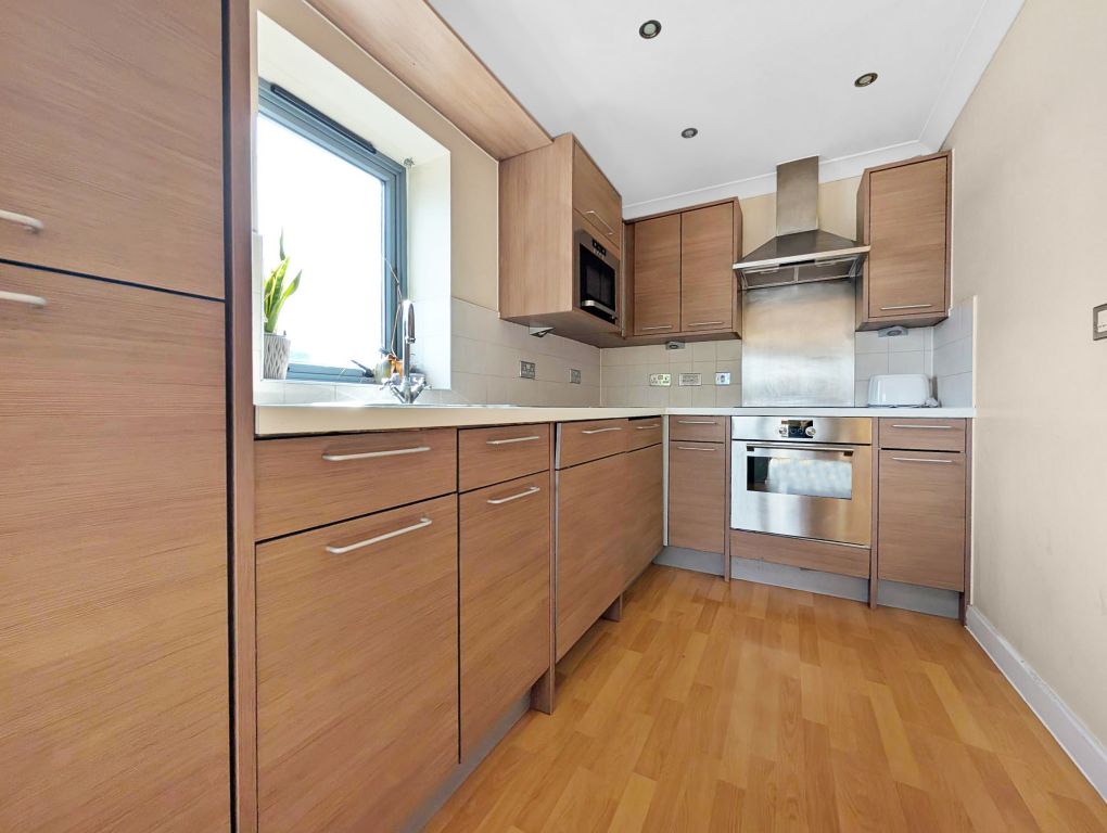 Property photo 3 of 7 44853