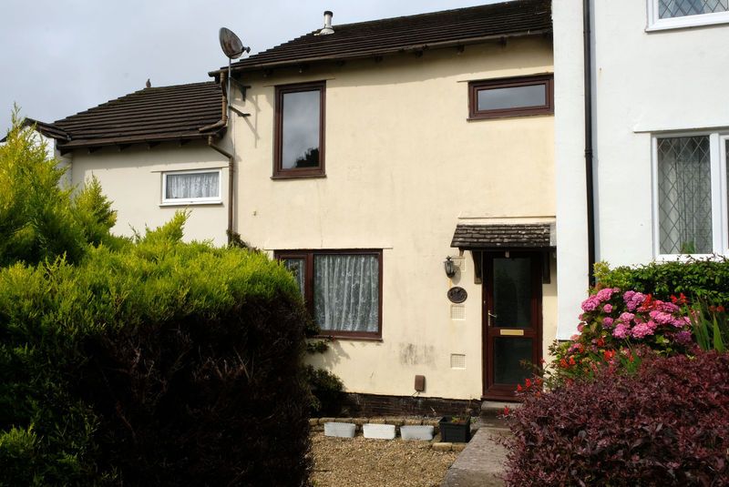 Property photo 1 of 17 Photo 4