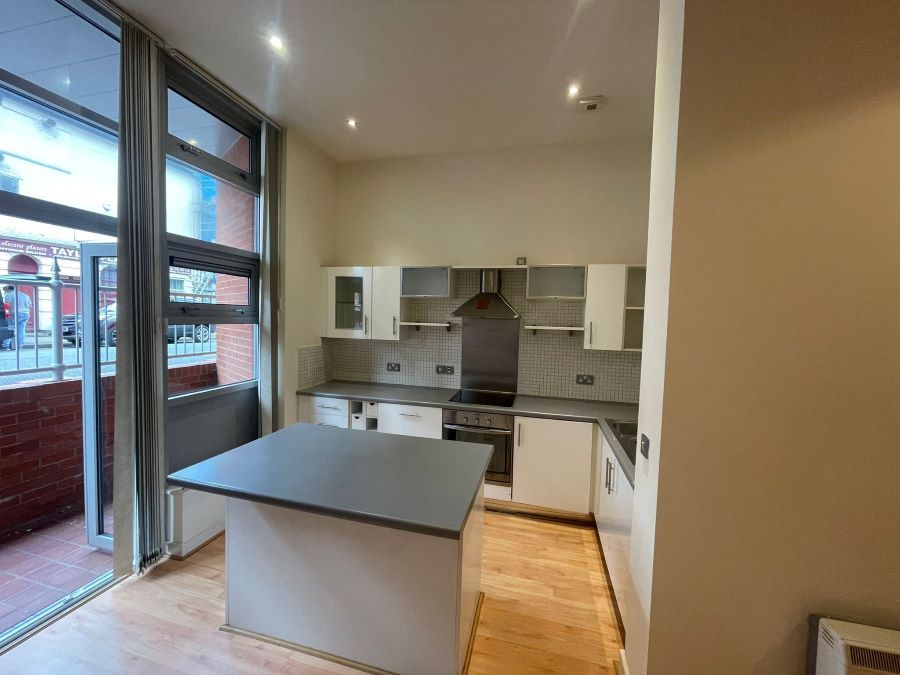 Property photo 2 of 6