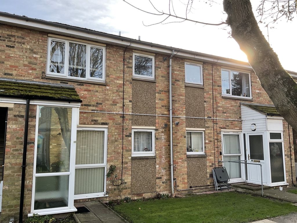 Property photo 1 of 7 Exterior