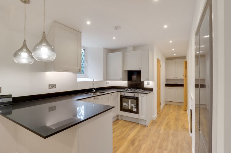 Property photo 3 of 13 Photo 9