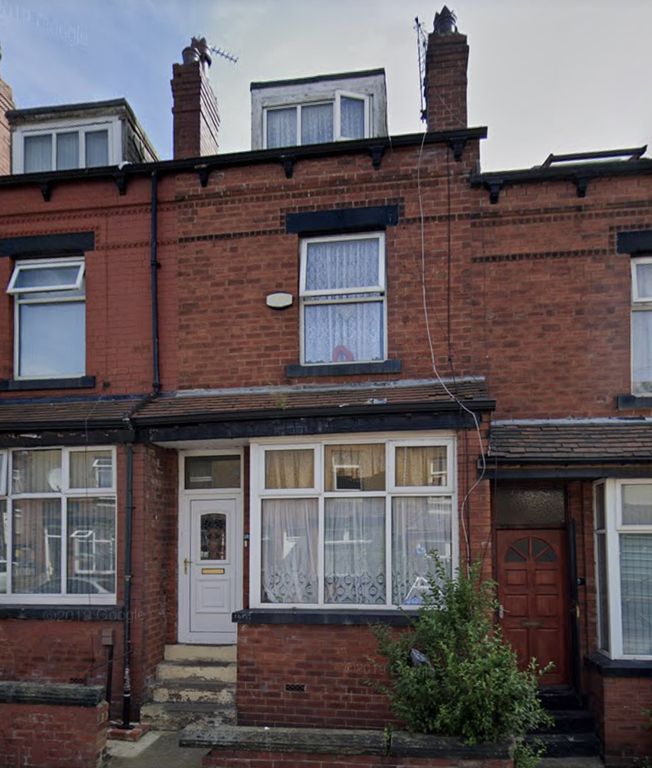 Property photo 1 of 9