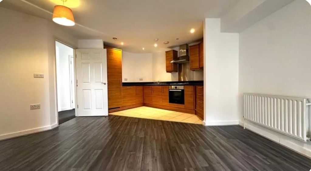 Property photo 3 of 10 Img_4326