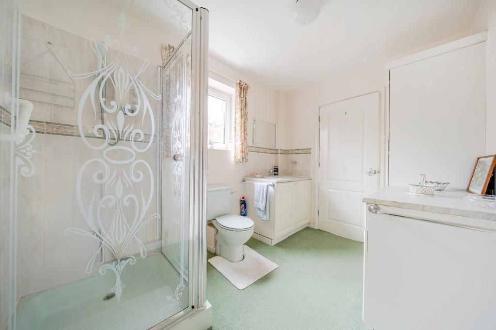 Property photo 3 of 21 Shower Room