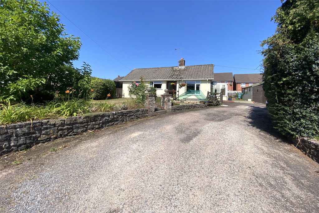 Property photo 1 of 18 Picture No. 01