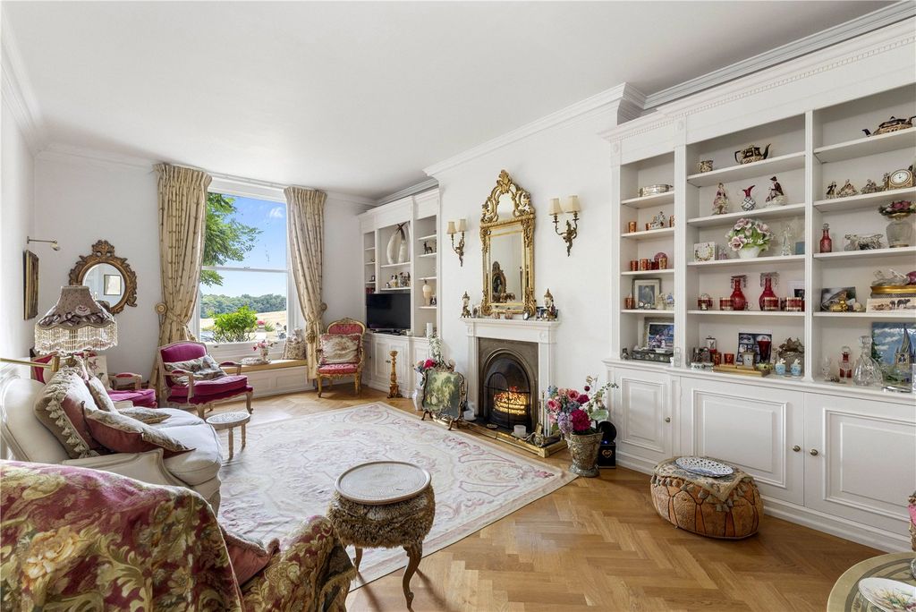Property photo 2 of 20 Drawing Room