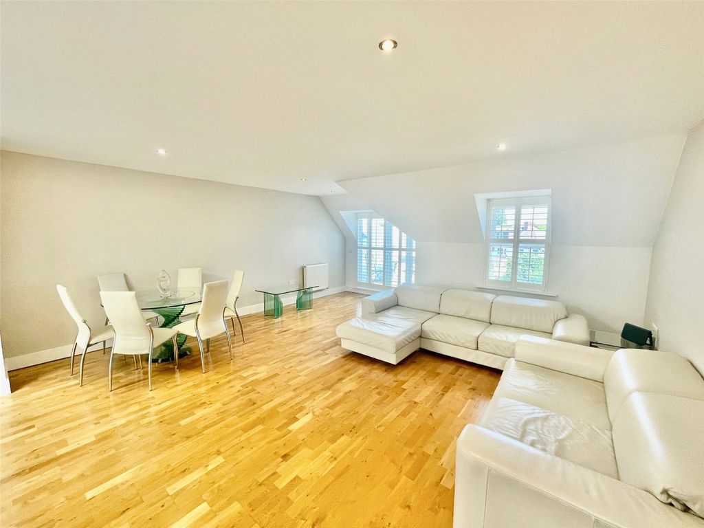 Property photo 1 of 15 Picture No. 01