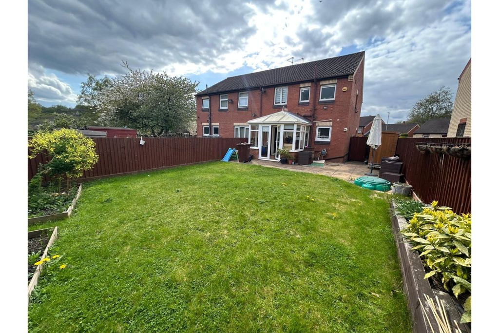 Property photo 3 of 10