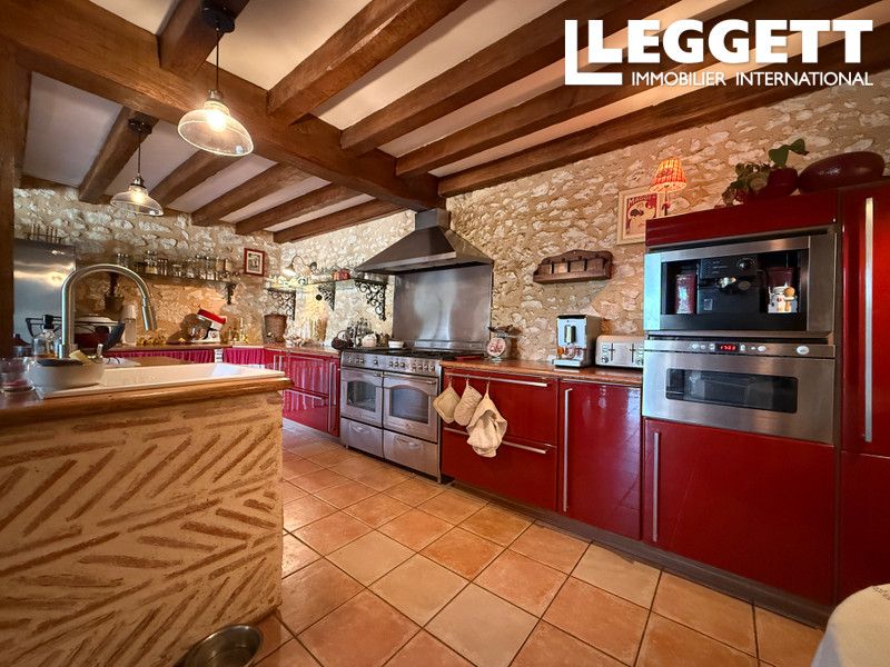 Property photo 3 of 10