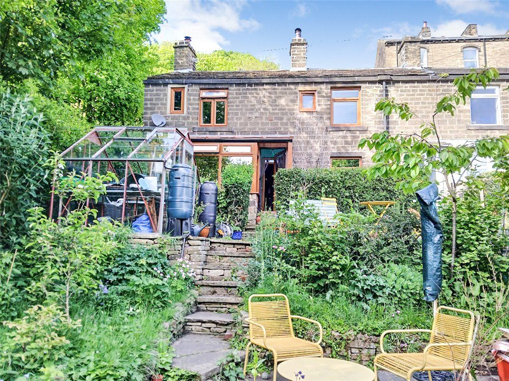 Property photo 1 of 10 External