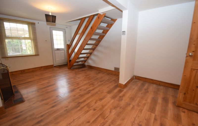 Property photo 3 of 10 Photo 10