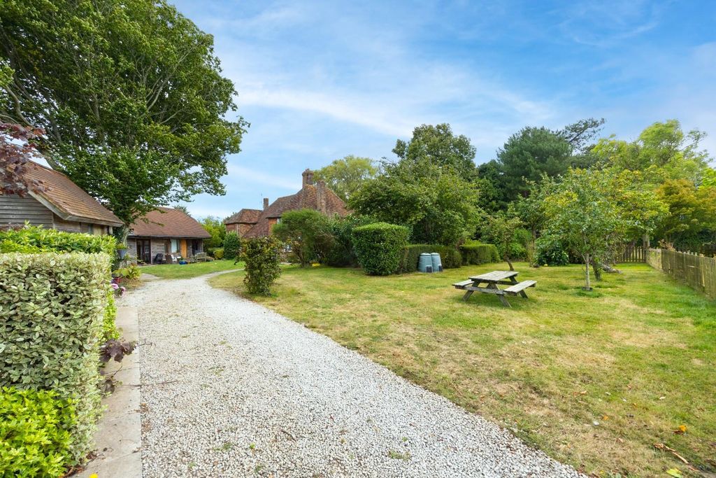 Property photo 3 of 39 Sjp-36.Jpg