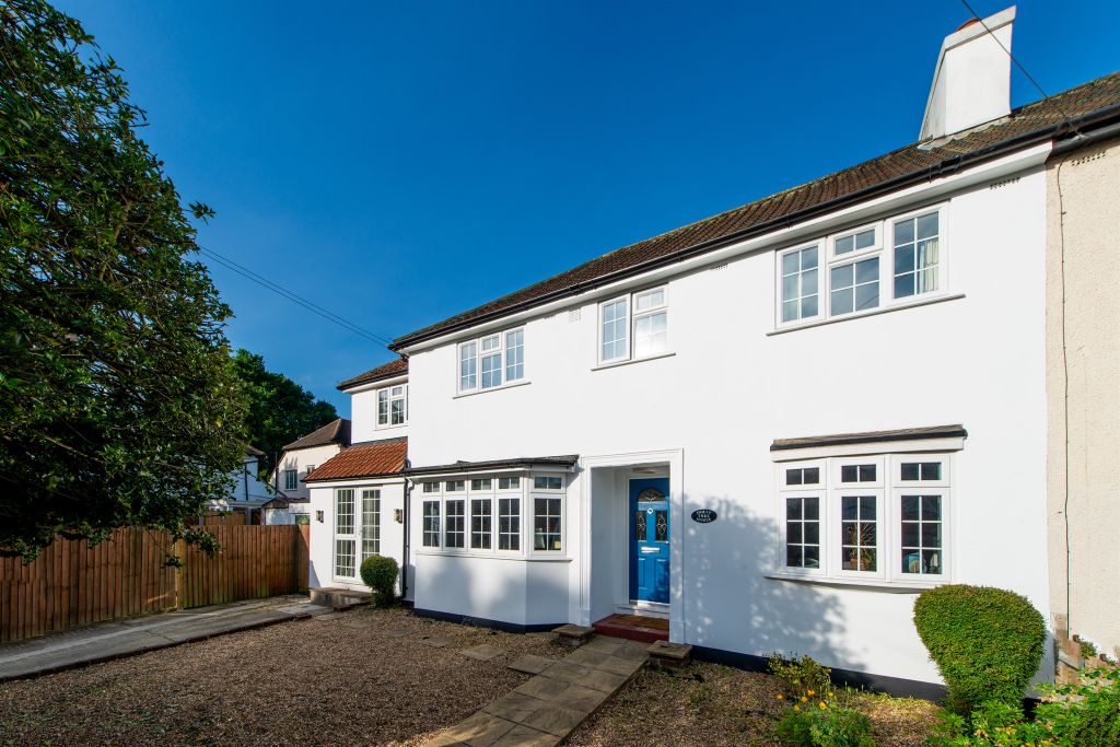 Property photo 1 of 22