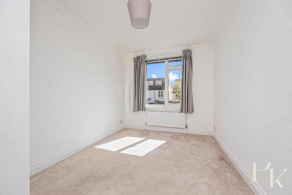 Property photo 3 of 10 Bigwood Avenue, 29, Flat 2-003.Jpg