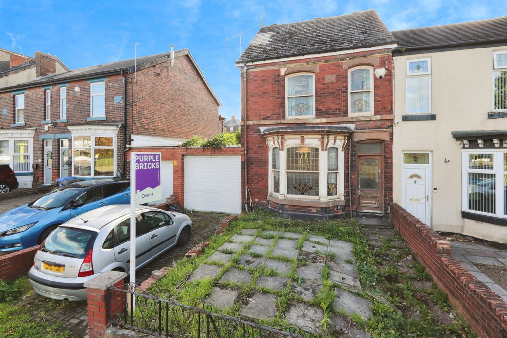 Property photo 1 of 14