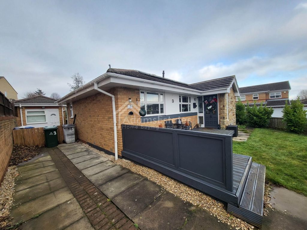 Property photo 2 of 13