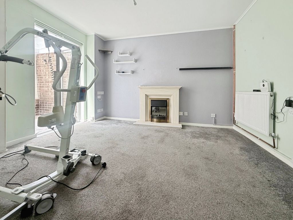 Property photo 3 of 9