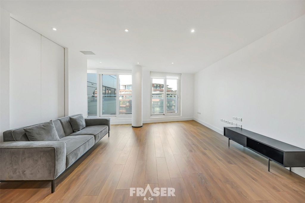 Property photo 1 of 18 Picture No. 63