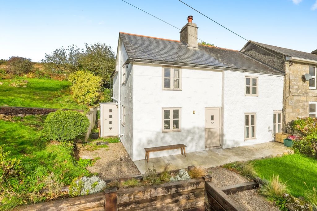 Property photo 1 of 18 Photo