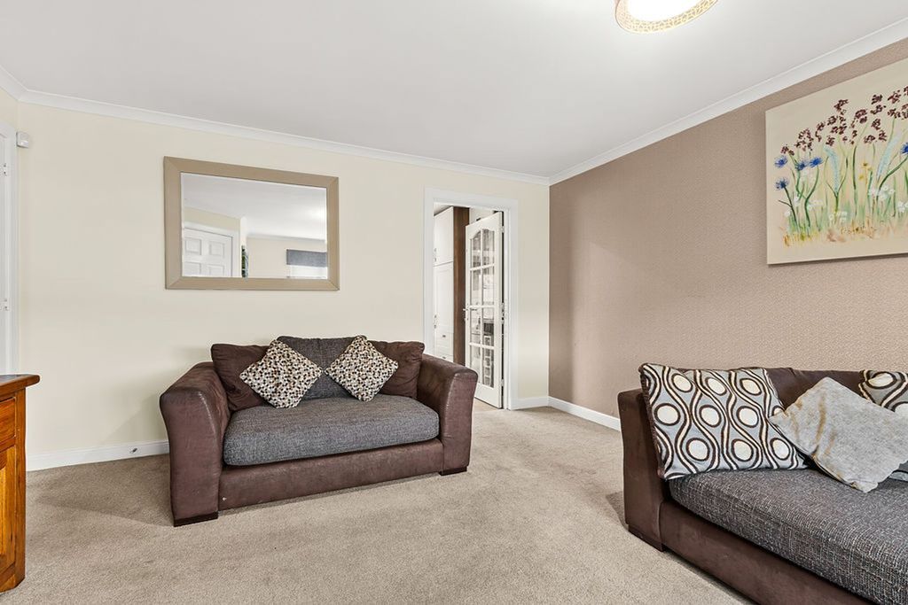 Property photo 3 of 22