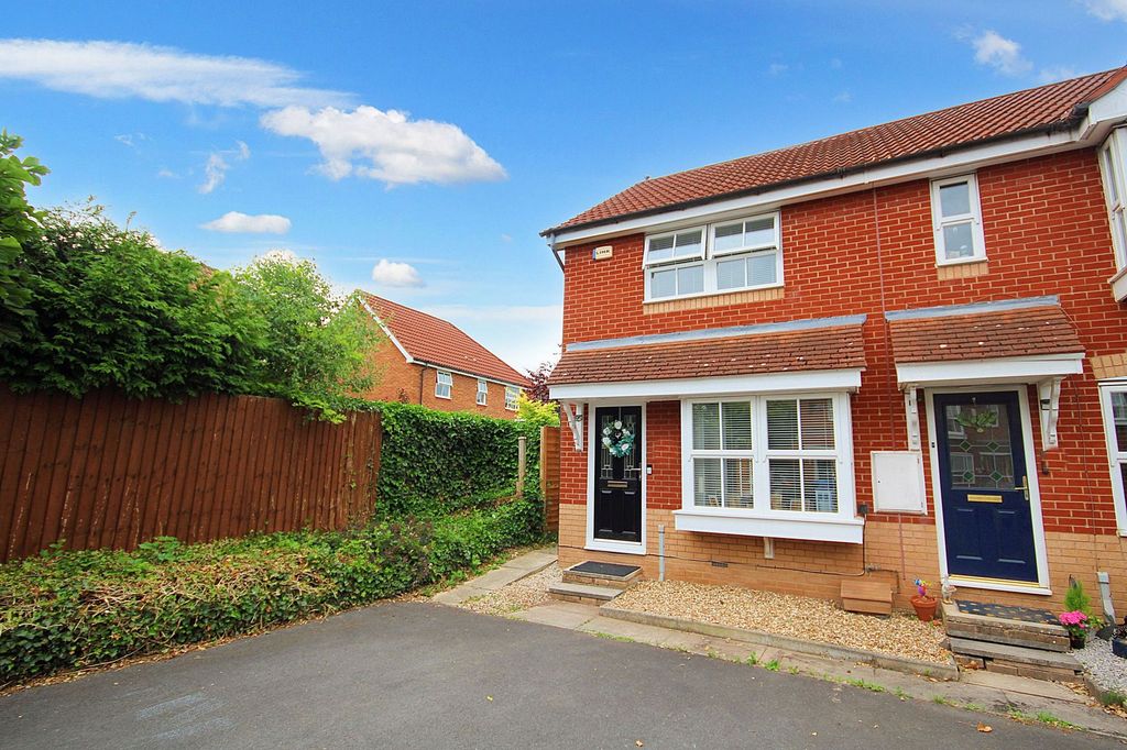 Property photo 1 of 12