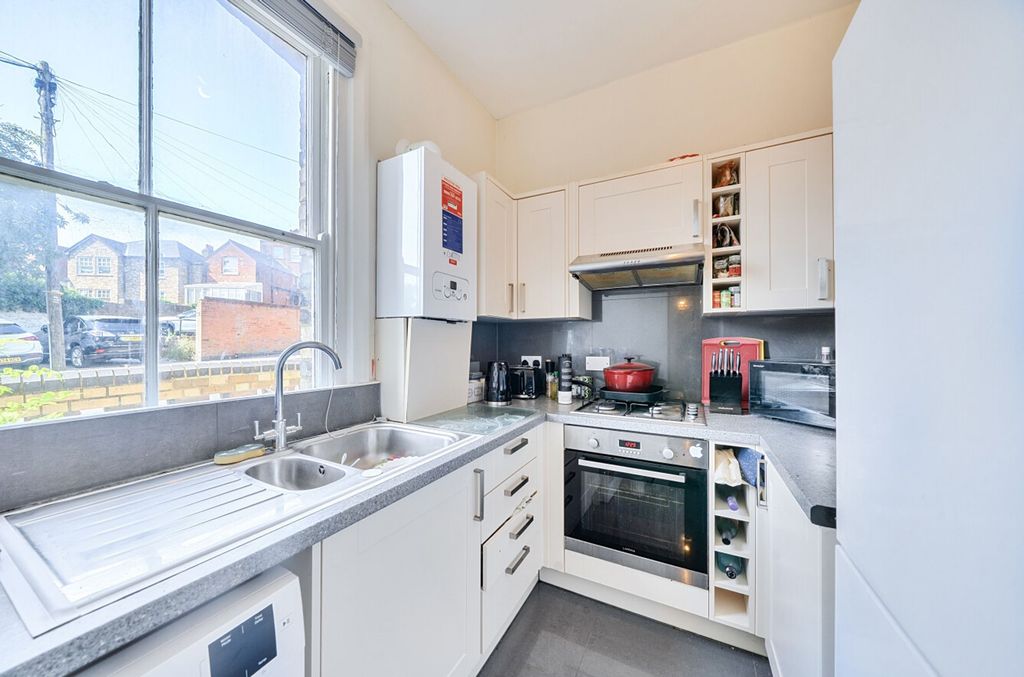 Property photo 3 of 16 1482978-1-6A3ce9d...