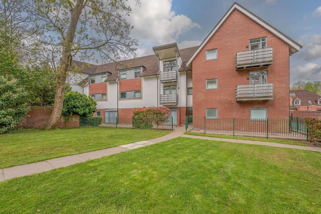 Property photo 1 of 13